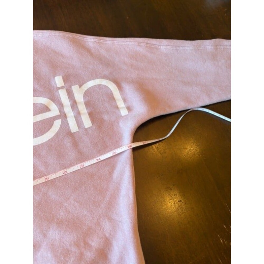Calvin Klein women's crewneck scoop neck sweatshirt dusty pink - Picture 3 of 9